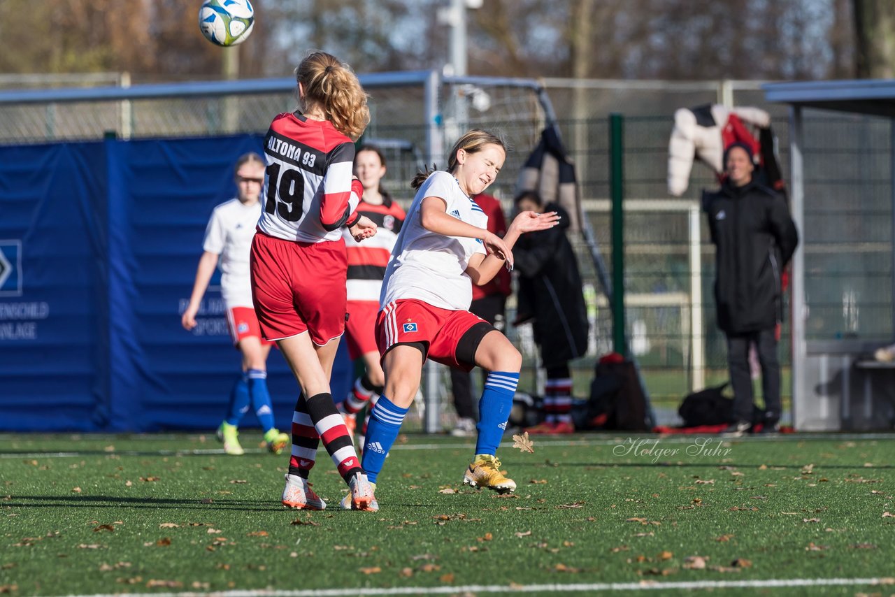 Bild 170 - wCJ Hamburger SV - Altona 93 : Ergebnis: 8:1